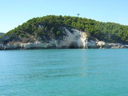 peschici, grotta, mare, acqua, azzurra, sole, vacanze, spiagge, estate