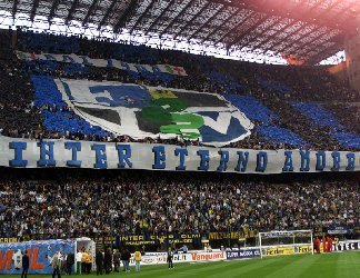 inter, tifoseria, tifoserie, cori, canti, incitare, appaludire, fischiare, delusione, gioia, gradinate, san siro, curva, tribuna, curve, tribune