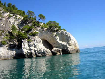 mare, peschici, sole, estate, scoglio, blu, azzurro, barca, acqua