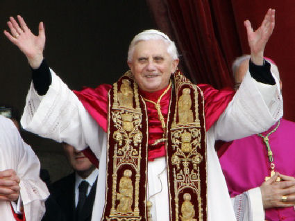 Ratzinger, Joseph, nuovo papa, tedesco, conservatore, habemus papam, magno gaudio, fumata bianca, urbi et orbi