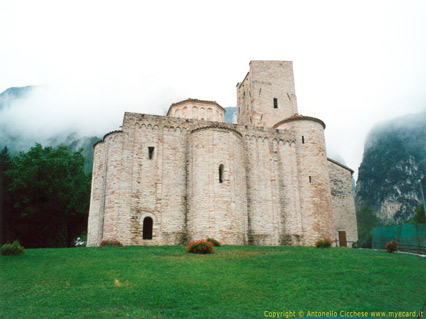 san vittore, frasassi, chiesa, castello, grotte