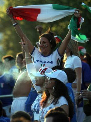 gioia, vittoria, merito, meritata, ghana, pirlo, iaquinta, gol, kuffour, assist, tricolore, festa