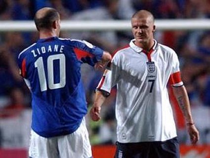 Zidane, Beckham, Francia, Inghilterra, sfida, europei, vincenti contro vonti, fair play, saluto finale, terzo tempo