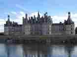 loira, castello più grande, maestoso, bianco, torri, cilindriche, bastioni, rocca, difesa, medioevo